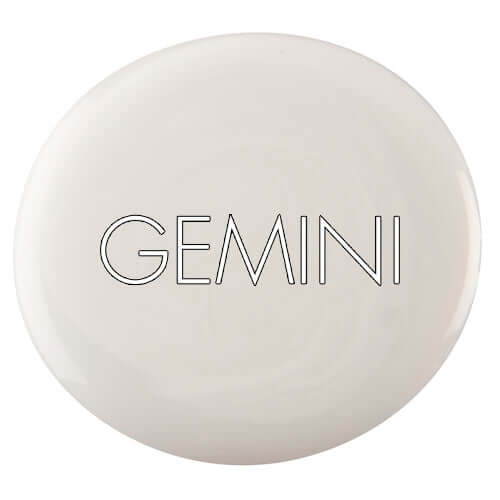 Bio Sculpture GEMINI 1 French White auf dem Nagel – Weiss
