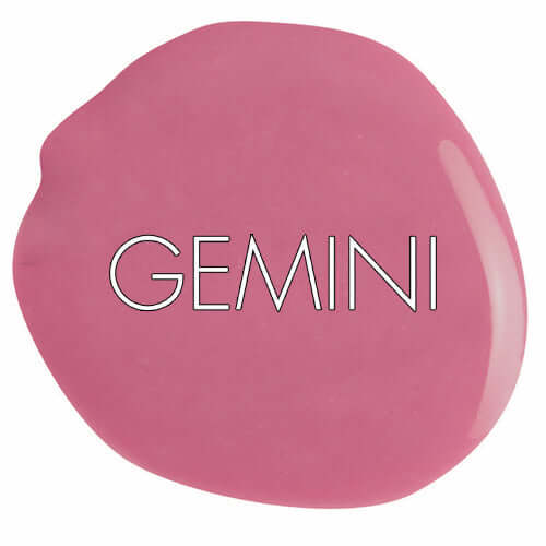Bio Sculpture GEMINI 0121 Cupcake Carnation auf dem Nagel – Violett