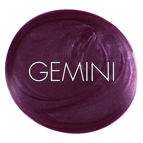 Bio Sculpture GEMINI 2025 Vibrant Violet auf dem Nagel – Violett