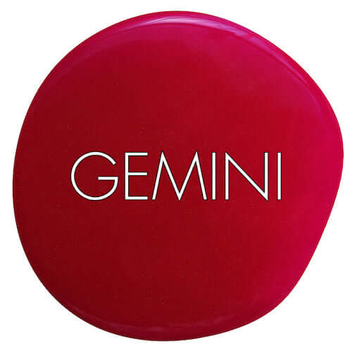Bio Sculpture GEMINI 0030 Triginta auf dem Nagel – Rot