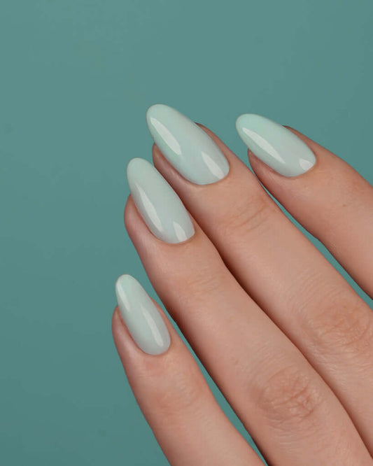 Bio Sculpture GEMINI 0331 Aqua Drive auf dem Nagel – Blau