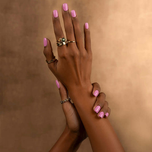Bio Sculpture GEMINI 0337 Pink Tourmaline auf dem Nagel – Rosa