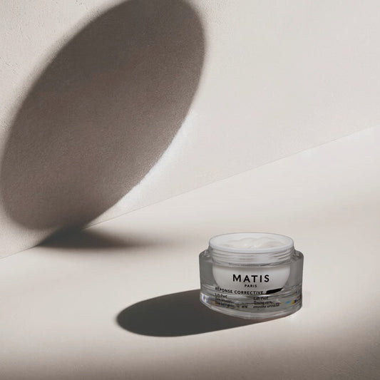 NIGHT–REVEAL 10 - Corrective