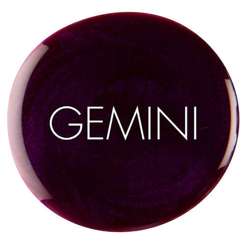 Bio Sculpture GEMINI 0061 Violet auf dem Nagel – Violett