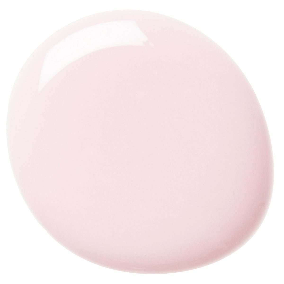 Dané Nail Polish – Farbwirkung auf lackierten Nägeln; Farbton ein weiches Blush-Rosa für einen natürlichen „Your nails, but better“-Look