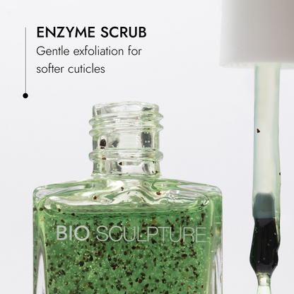Kiwi Cuticle Scrub - Flasche und Pinsel für sanftes Nagelhautpeeling