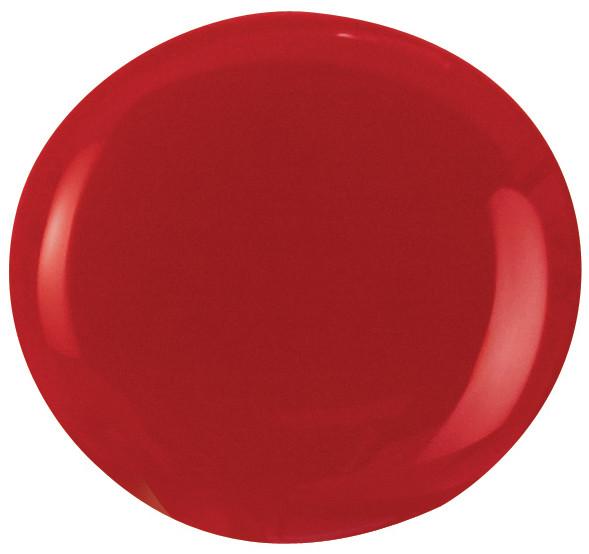Royal Red Nail Polish – Farbwirkung auf lackierten Nägeln; Farbton ein sattes, leuchtendes Rot